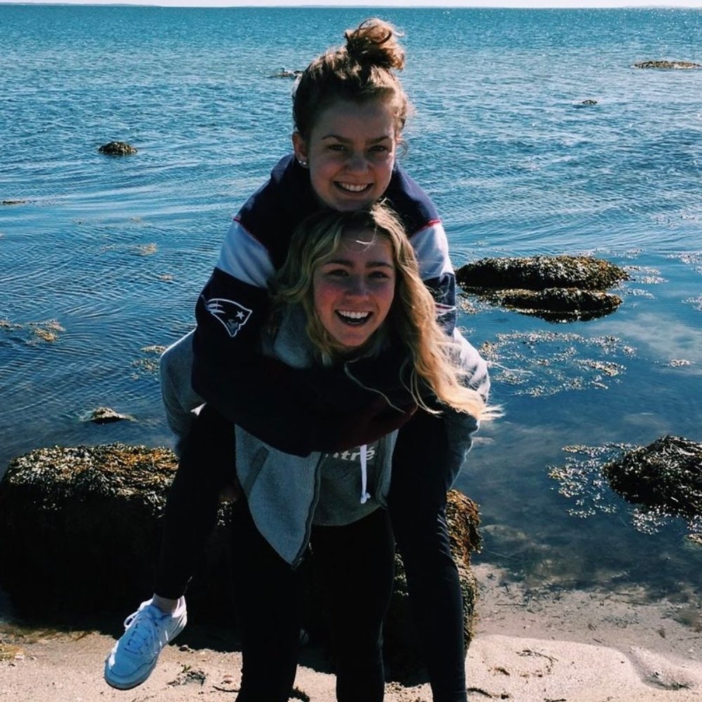 Meet your Posher, Ashley